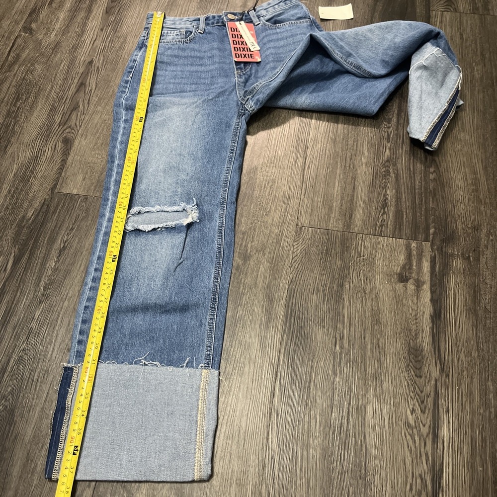 YMI Jeans Womens 5/ 27 Blue Denim Distressed Cuffed Dixie Fit Grunge Streetwear - Picture 8 of 12